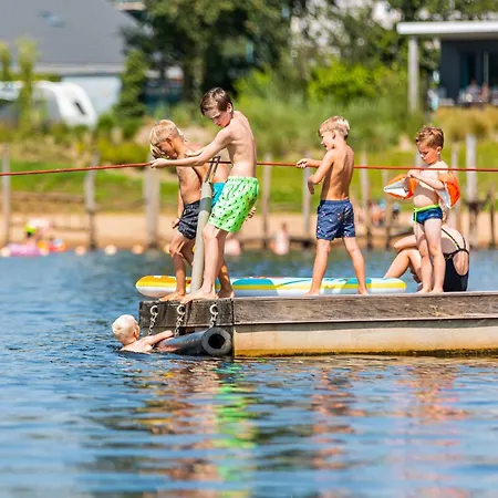 By Leukermeer Waterside Well (Limburg)